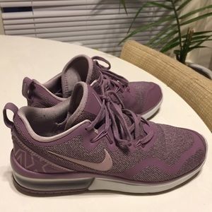 Nike air size 7 great condition